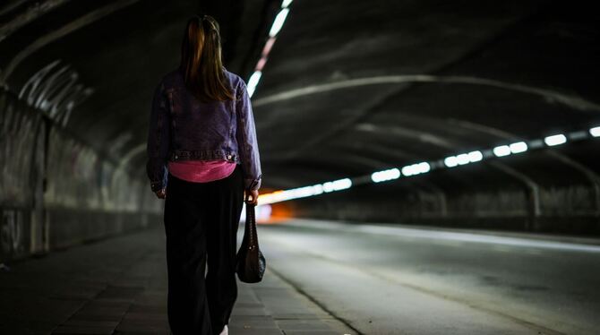 Sicherheitsgefühl von Frauen in der Nacht Sicherheitsgefühl von Frauen in der Nacht