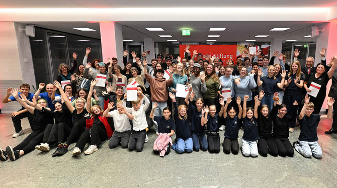 Große Freude bei den geförderten Kindern, Jugendlichen und ihren Mentoren sowie beim KSK-Vorstandsvorsitzenden Michael Bläsius u