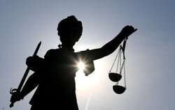 Tübinger Landgericht will im Prozess um den Fenstersturz und die Vergewaltigung vor der Reutlinger Asylbewerberunterkunft in der