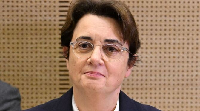 Nach Juwelendiebstahl im Louvre Nach Juwelendiebstahl im Louvre