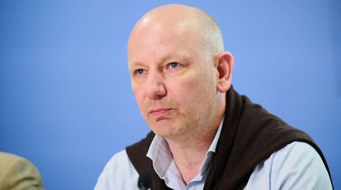 Oliver Decker Oliver Decker