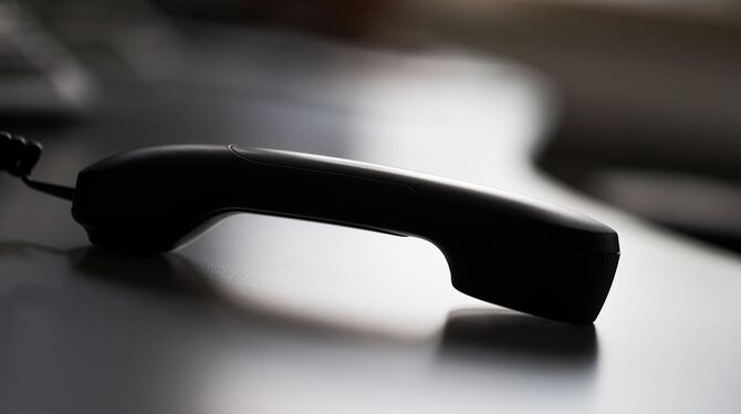 Telefonbetrüger - Symbolbild