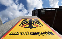 Das Bundesverfassungsgericht hat ein Grundsatzurteil zu kirchlichem Arbeitsrecht gekippt.