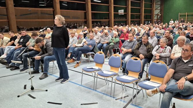 Wie hier in Erpfingen waren in allen Hallen in den Sonnenbühler Ortsteilen nur wenige reservierte Plätze freigeblieben, die Sonn