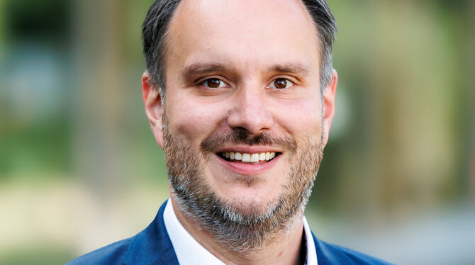 Michael Schmidt bewirbt sich fürs Bürgermeisteramt in Sonnenbühl.