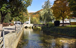 Die Echaz kann idyllisch sein, oder auch zur Gefahr werden. Die Gemeinde Lichtenstein arbeitet ständig am Hochwasserschutzkonzep