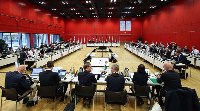 Abschluss der Ministerpräsidentenkonferenz in Mainz Abschluss der Ministerpräsidentenkonferenz in Mainz