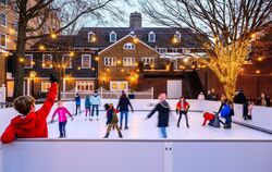 Eislaufen ohne Eis. Solch eine Schlittschuhbahn der Firma Glice aus der Schweiz soll demnächst auf dem Bad Uracher Marktplatz st