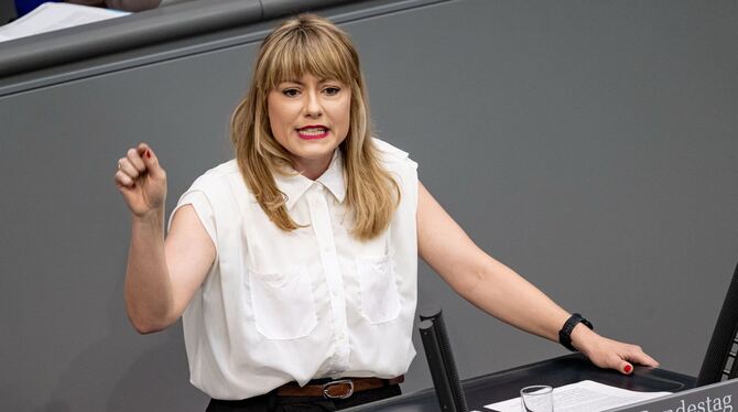 Clara Bünger Clara Bünger