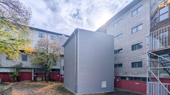 In diesem Bereich des Behnisch-Baus, direkt an der Ringelbachstraße,  war die Feuerwehr schon zahlreiche Male im Einsatz.