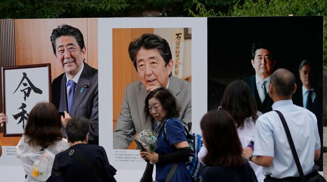 Jahrestag der Ermordung des japanischen Premiers Abe