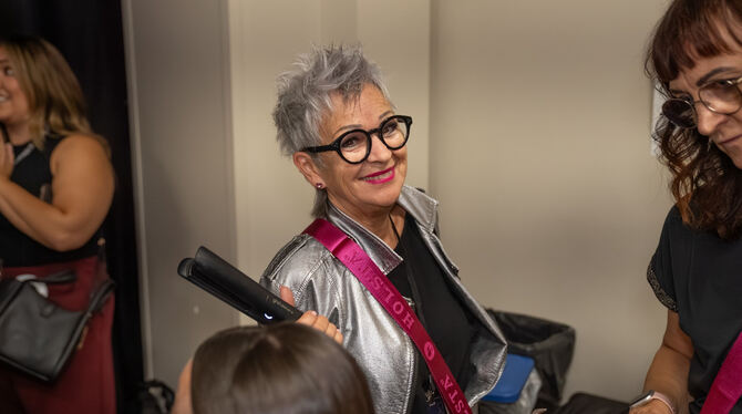 Huiss Fashion Week New York 2025 Huiss war eine von 25 deutschen Friseuren, die bei der New York Fashion Week das Haarstyling übernahmen.