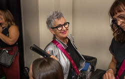 Huiss war eine von 25 deutschen Friseuren, die bei der New York Fashion Week das Haarstyling übernahmen.