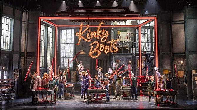Musical »Kinky Boots« geht auf Deutschland-Tour Musical »Kinky Boots« geht auf Deutschland-Tour