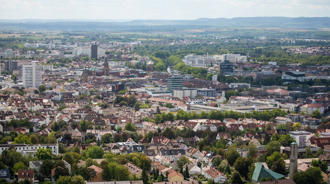 Heilbronn - hier der Blick vom Wartberg auf die Stadt - kommt bei der Entschädigung der Stadträte den Regelungen von Reutlingen