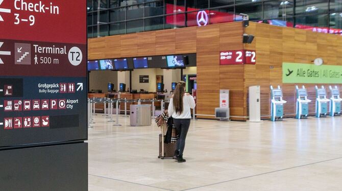 Drohnen-Sichtung am Flughafen BER Drohnen-Sichtung am Flughafen BER