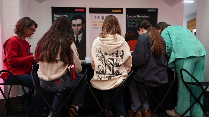 Veranstaltung zu »The Fate of Ophelia« Veranstaltung zu »The Fate of Ophelia«