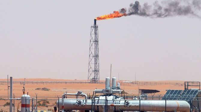 Ölfeld in Saudi-Arabien