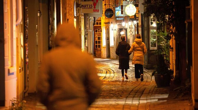 Wie sicher fühlen sich Frauen nachts auf dem Heimweg?