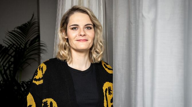 Hazel Brugger Hazel Brugger