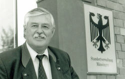 Herwig Nitsch,  ehemaliger Leiter der Standortverwaltung Münsingen,  ist im Alter von  90 Jahren  gestorben.  FOTO: LENK