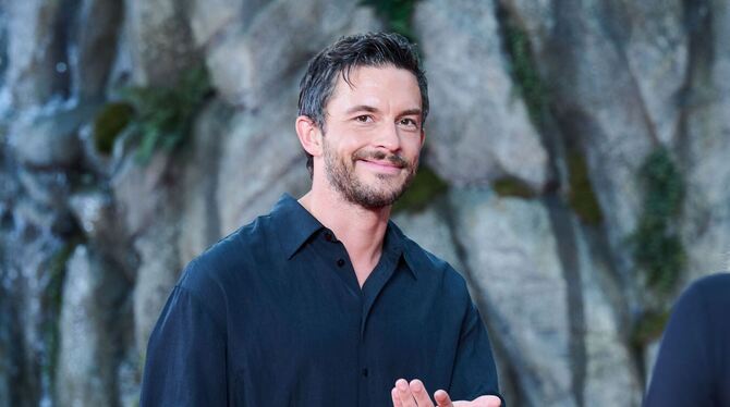 Jonathan Bailey Jonathan Bailey