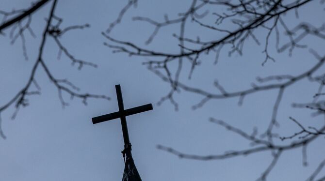 Kreuz einer Kirche Kreuz einer Kirche