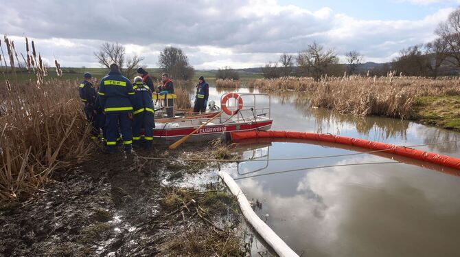Nach Unfall mit Heizöllaster in Naturschutzgebiet Thürer Wiesen