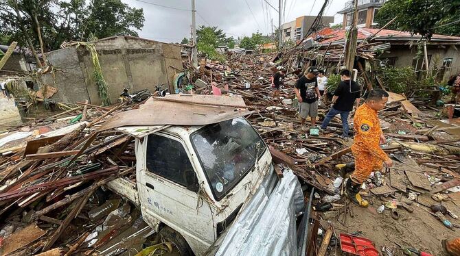 Taifun »Kalmaegi« - Philippinen Taifun »Kalmaegi« - Philippinen
