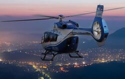 Der Polizeihubschrauber war beim Einsatz zwischen Reutlingen und Tübingen aufgestiegen, um die ausgerissene Kuh in der Dämmerung