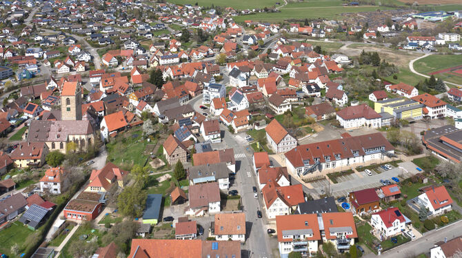 Ofterdingen Luftbild Was in ihrem Ort los ist erfahren die Bewohner von Ofterdingen, hier im Bild, aus ihrem Gemeindeboten.
