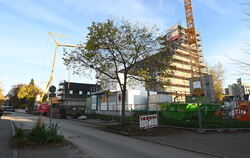 Die Baustelle des Diakonischen Zentrums Christuskirche Reutlingen zeigt, wie heftig gearbeitet wird. Der Termin für die Wiederei
