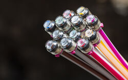 Die Glasfaserkabel fürs schnelle Internet werden in St. Johann im kommenden Jahr verlegt.