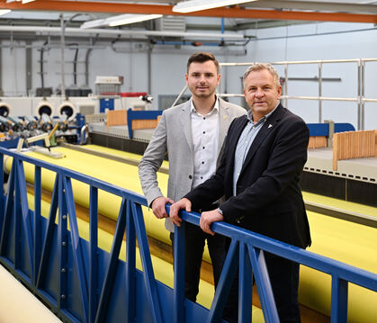 Thomas Villforth (rechts), geschäftsführender Alleingesellschafter, und sein Sohn und Geschäftsführer Lukas Villforth schätzen d