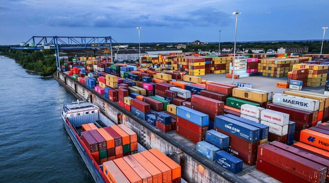 Duisburg Ruhrort - Containerterminal Duisburg Ruhrort - Containerterminal