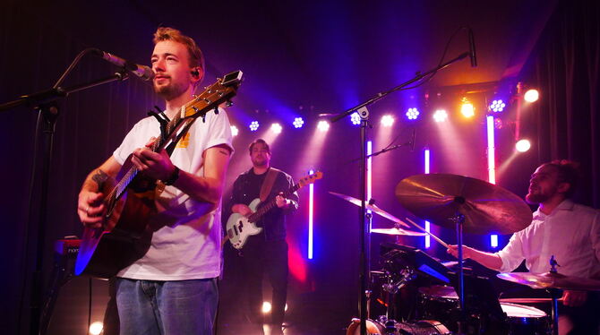 Sinu und Jakob Longfield, franz. K Musik aus dem türkischen Saarland: Sinu