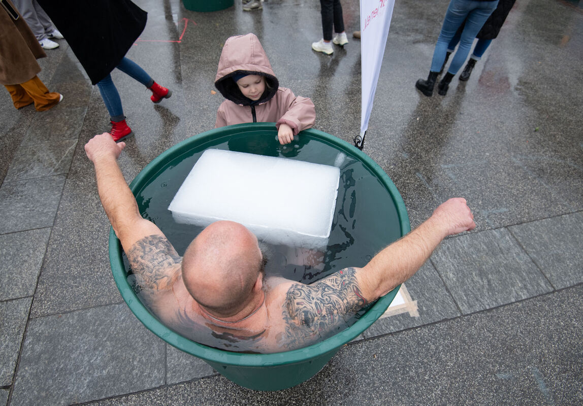 Eisbaden_09_11_2025_Schanz_015