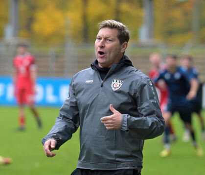 Hat sich am Dienstag mit emotionalen Worten von der Mannschaft verabschiedet: Alexander Strehmel.