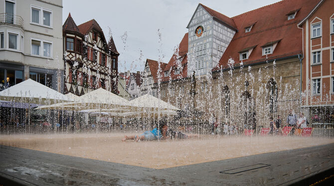 fontäne marktplatz Das Wasserspiel auf dem Marktplatz im Sommer 2024 war nur durch ZIZ möglich - und wird deshalb wohl auch nicht zurückkehren.