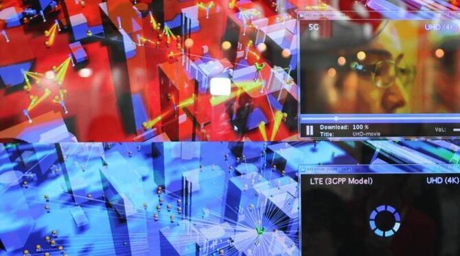 Das 5G-Netzwerk soll hundert Mal schneller sein als LTE und ein 1000faches Datenvolumen bewältigen können. Foto: Christoph De