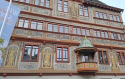 Nach wie vor regiert der Rotstift im Tübinger Rathaus. Insgesamt 22 Millionen Euro sollen die drei Dezernate in der Verwaltung e