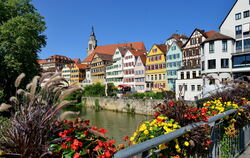 Die berühmte Tübinger Kulisse zieht viele Touristen an. Wer in der Unistadt künftig übernachtet, muss für jede Nacht zwei Euro S