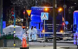 Tote und Verletzte bei Busunfall in Stockholm