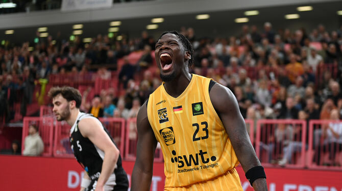 16.11.2025, 2. Barmer Basketball Bundesliga, Basketball, GER, Herren, Pro A, Saison 2025/2026, Tigers Tuebingen vs. Gartenzaun24 Zeigt seine beste Saisonleistung: Tübingens Melkisedek Moreaux.