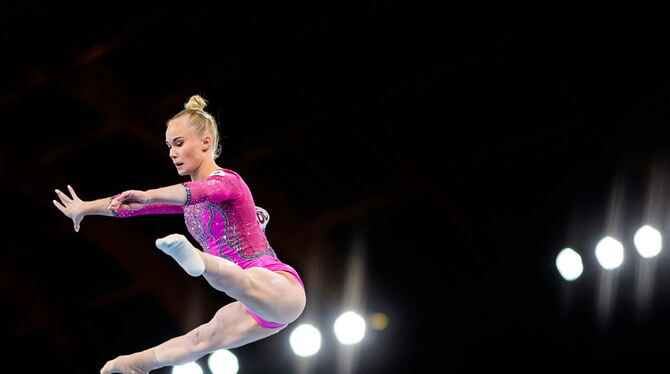 Der Start der Weltklasse Turnerin Angelina Melnikowa für den Bundesligisten TSV Tittmoning-Chemnitz löst eine große Debatte aus. Der Start der Weltklasse Turnerin Angelina Melnikowa für den Bundesligisten TSV Tittmoning-Chemnitz löst eine große Debatte aus.
