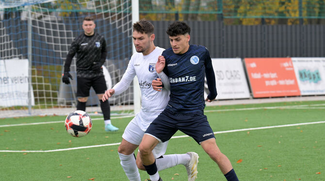 Toptorjäger der Reutlinger A-Liga mit 19 Treffern: Eimen Zalloumi (rechts) von der zweiten Mannschaft der Young Boys Reutlingen.