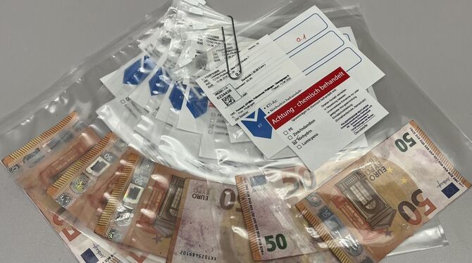 Amtsgericht Falschgeld Diese »Blüten« hat die Polizei im Rahmen der Ermittlungen wegen Falschgeld vor allem im Echaztal sichergestellt.