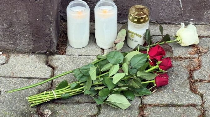 Trauer um getöteten Gerichtsvollzieher Trauer um getöteten Gerichtsvollzieher