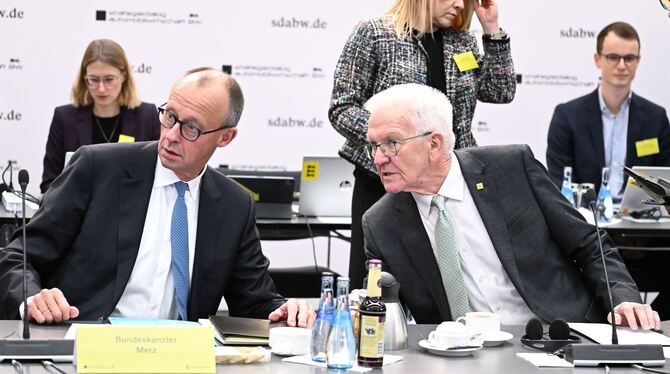 Jahresveranstaltung Strategiedialog Automobilwirtschaft Jahresveranstaltung Strategiedialog Automobilwirtschaft