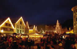 Am Wochenende ist Weihnachtsmarkt in Dettingen.  FOTO: GEMEINDE